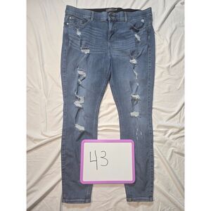 Torrid Bombshell Skinny Premium Stretch Size 22T Women's Jeans - 43